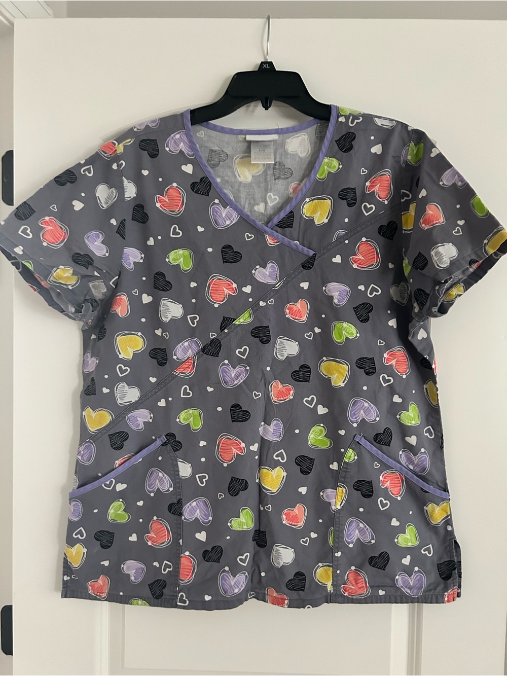 Heart Print Scrub Top - Gray with Multicolor Hearts